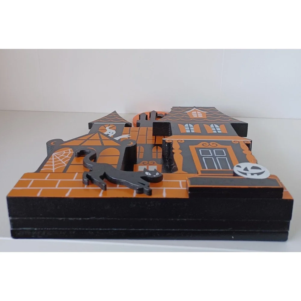 Haunted House Ghost Halloween Decor Piece Home Holiday Seasonal Decorations